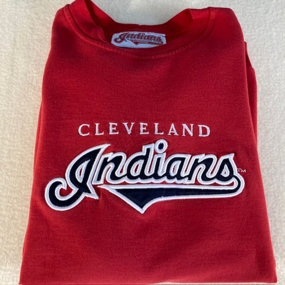 Vintage Cleveland Indian Red Embroidered Sweatshirt